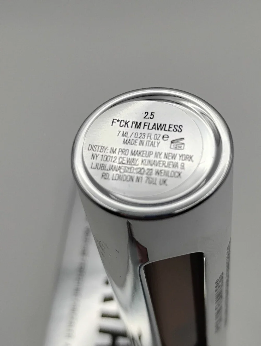 IL MAKIAGE F*CK*IN FLAWLESS Concealer - Shade 2.5 - Picture 2 of 3